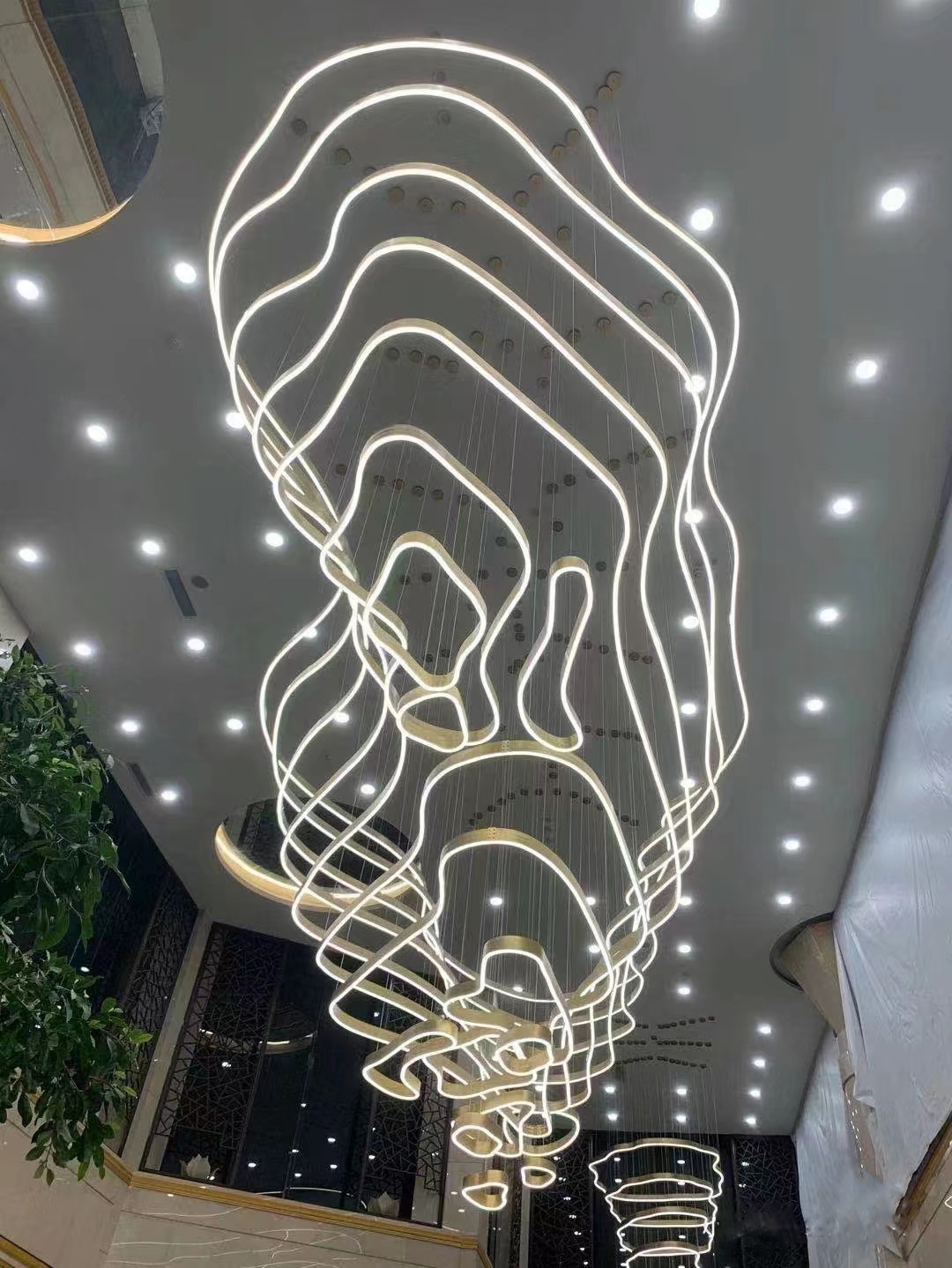 Non-standard mountain range LED Modern Chandelier Ceiling Lighting OEM custom for ballroom 